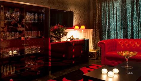 adult club karin's home|karins huis rotterdam.